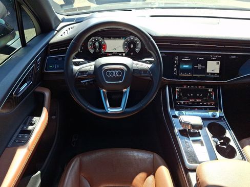 Used 2021 Audi Q7 3.0T Prestige AWD/4WD image 14