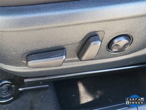 Used 2024 Kia Seltos EX image 25