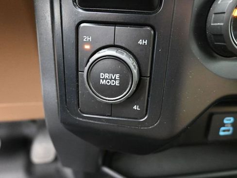 Used 2023 Ford F150 XLT image 34