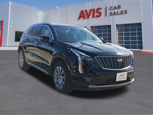 Used 2023 Cadillac XT4 Premium Luxury image 9