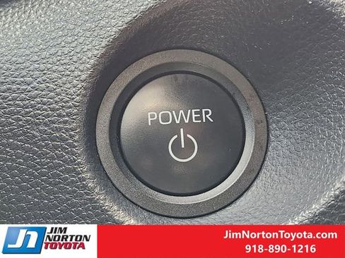 Used 2024 Toyota Corolla Cross AWD Hybrid image 23