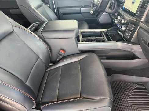 Used 2023 Ford F250 Lariat w/ Sport Appearance Package AWD/4WD image 13
