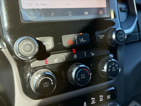 Used 2025 RAM 1500 Big Horn image 21