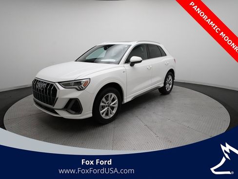 Used 2025 Audi Q3 2.0T Premium image 1