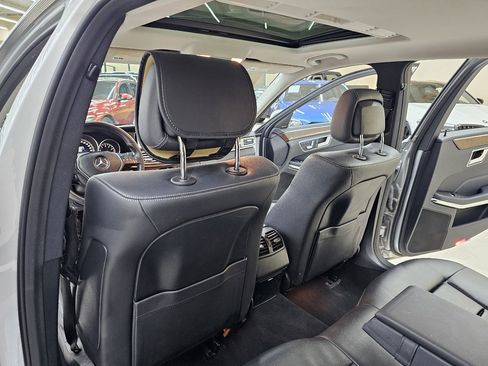 Used 2014 Mercedes-Benz E 350 Sedan image 27