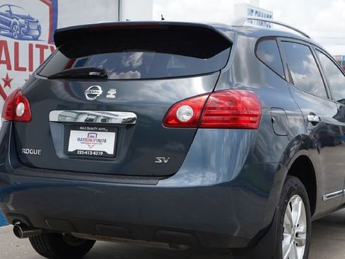 Used 2013 Nissan Rogue SV image 6