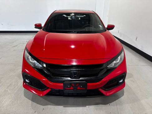 Used 2019 Honda Civic EX image 11