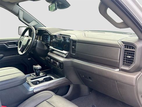 Used 2023 Chevrolet Silverado 1500 LTZ w/ LTZ Convenience Package II image 32