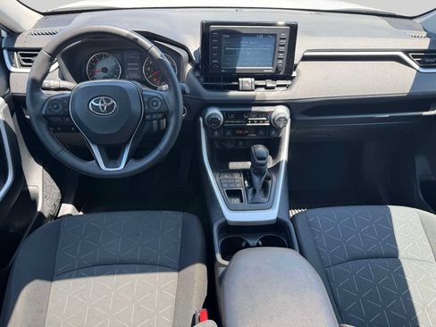 Used 2021 Toyota RAV4 XLE w/ Convenience Package AWD/4WD image 11