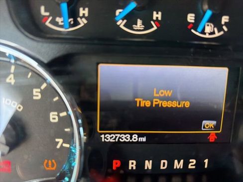 Used 2013 Ford F150 XLT w/ Luxury Equipment Group image 12