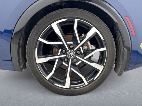 Used 2024 Toyota Prius Prime image 12