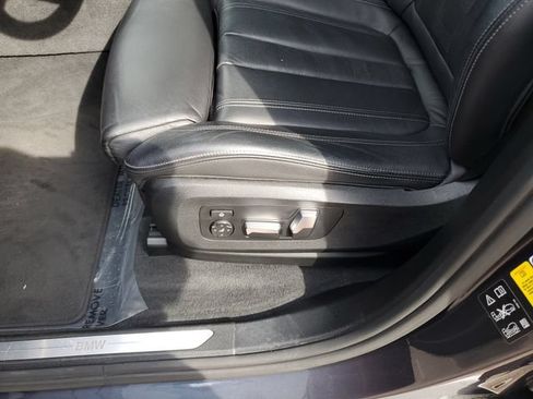 Used 2019 BMW X5 xDrive40i w/ Premium Package 2 AWD/4WD image 18