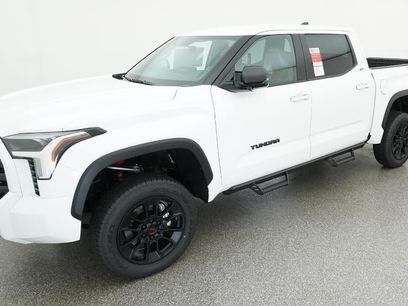 New 2026 Toyota Tundra SR5