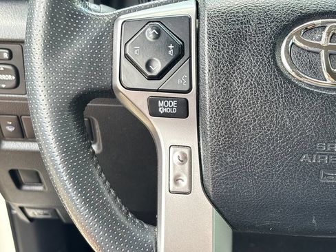 Used 2021 Toyota 4Runner SR5 AWD/4WD image 19