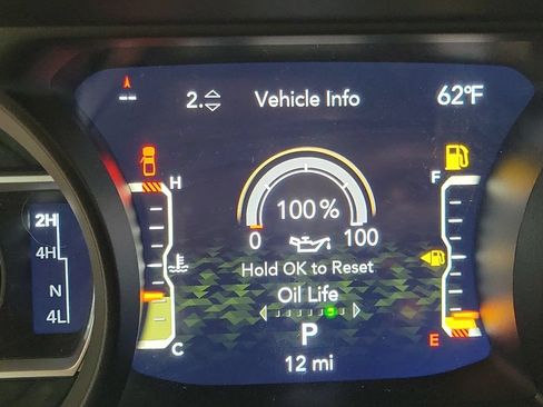 New 2025 Jeep Gladiator Sport AWD/4WD image 18