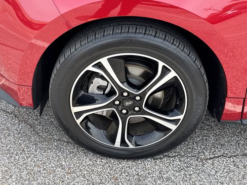 Certified 2023 Ford Edge ST AWD/4WD image 9