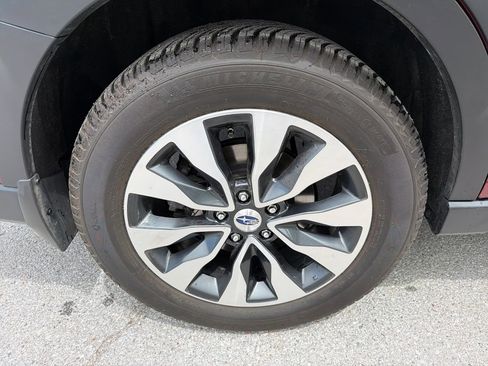 Certified 2023 Subaru Outback Touring XT AWD/4WD image 16