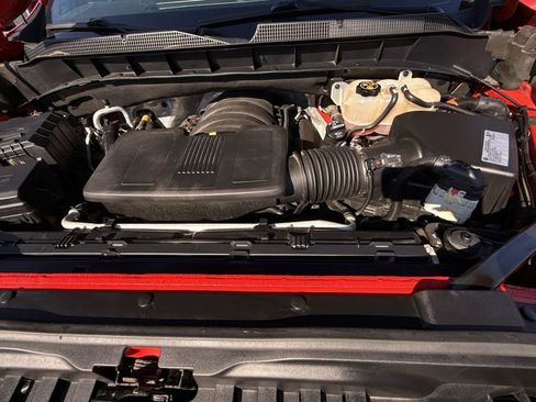 Used 2019 Chevrolet Silverado 1500 LT w/ All-Star Edition image 27