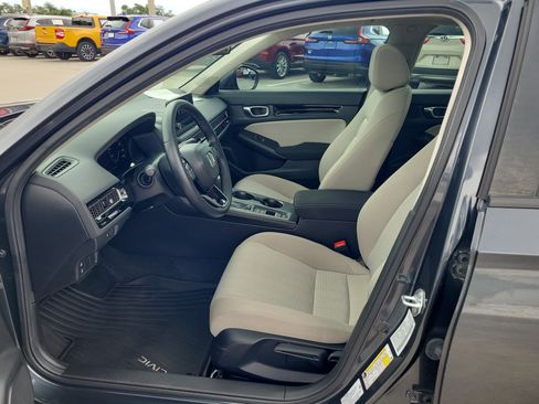 Used 2024 Honda Civic EX image 17