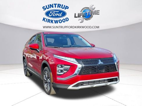 Used 2025 Mitsubishi Eclipse Cross AWD image 2