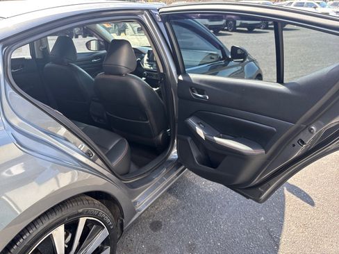 Used 2019 Nissan Altima 2.5 SR image 38