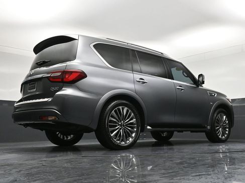 Used 2018 INFINITI QX80 4WD w/ Deluxe Technology Package image 34