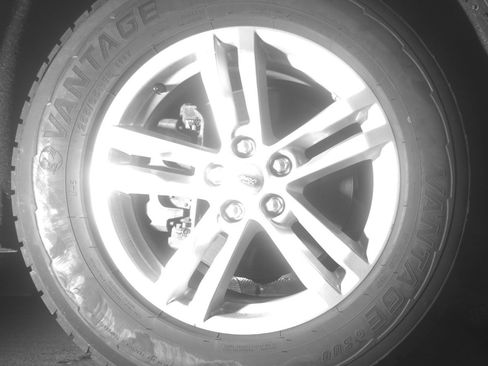 Used 2024 Ford Explorer XLT w/ Equipment Group 202A image 13