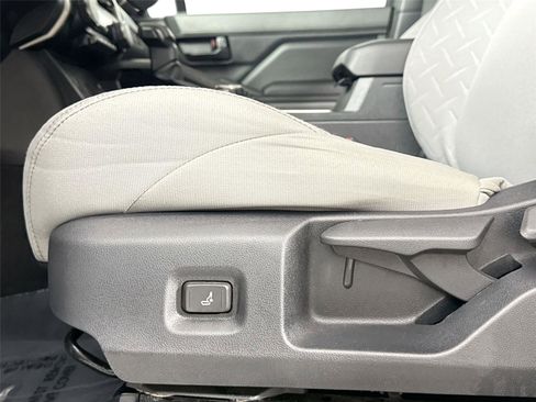 Certified 2024 Toyota Tacoma SR5 image 29
