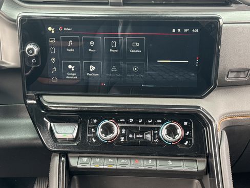 Used 2025 GMC Sierra 3500 AT4 w/ AT4 Premium Plus Package AWD/4WD image 13