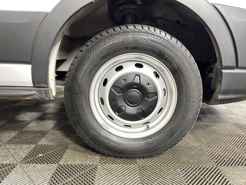 Used 2023 Ford Transit 350 XL image 6