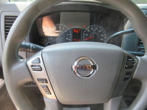 Used 2020 Nissan NV 2500 SV RWD image 34