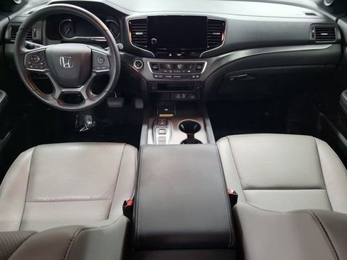 Used 2025 Honda Passport EX-L image 14