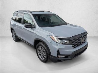 Certified 2025 Honda Passport TrailSport video 3