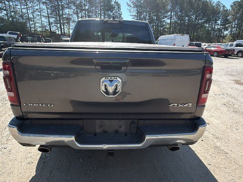 Used 2024 RAM 1500 Limited image 9