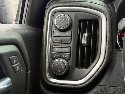 Used 2020 Chevrolet Silverado 1500 LT Trail Boss AWD/4WD image 25