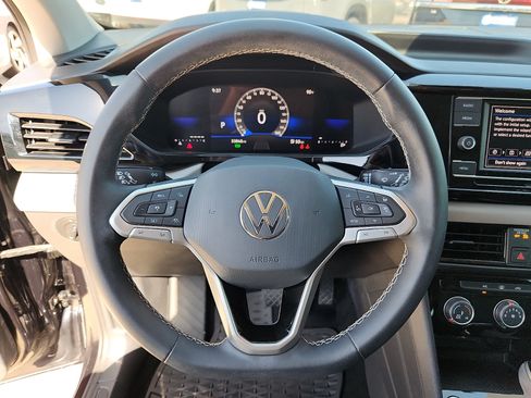 Certified 2023 Volkswagen Taos S FWD image 16