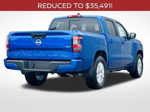 New 2024 Nissan Frontier SV w/ SV Convenience Package image 5