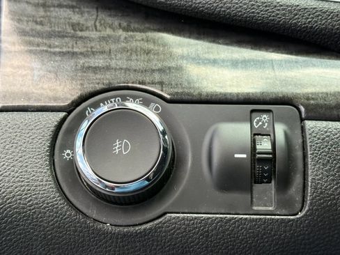 Used 2015 Buick Encore Leather FWD image 47