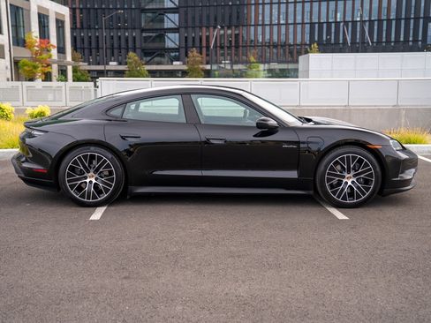 Certified 2025 Porsche Taycan RWD image 8
