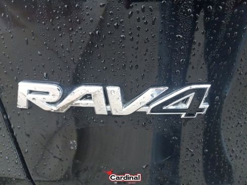 Used 2024 Toyota RAV4 LE image 7