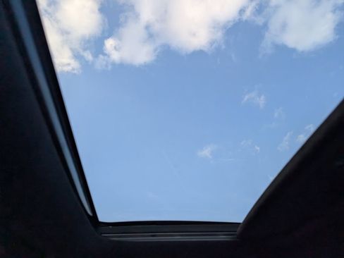 Used 2022 Hyundai Palisade Calligraphy image 25