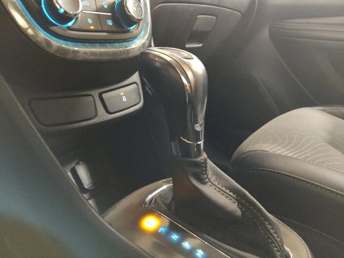 Used 2014 Buick Encore FWD image 26