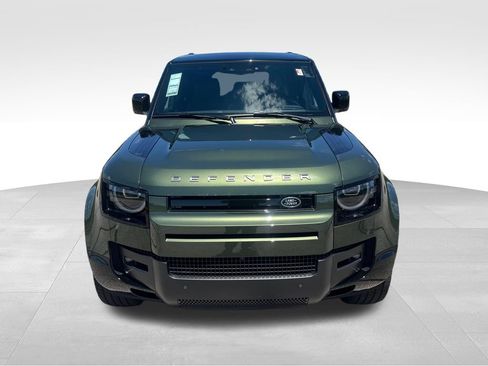 New 2026 Land Rover Defender 110 X-Dynamic SE AWD/4WD image 8
