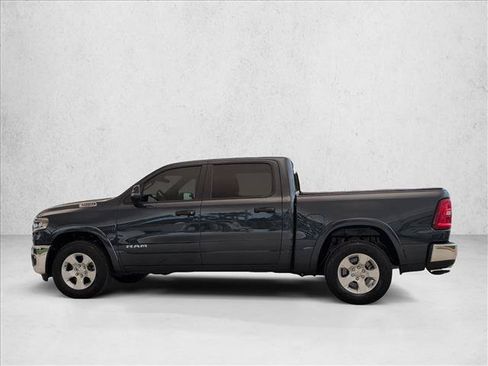 Used 2025 RAM 1500 Big Horn AWD/4WD image 2
