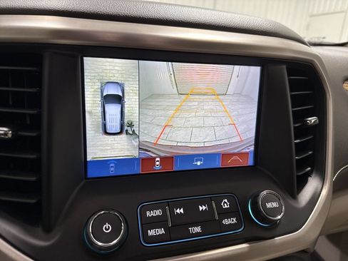 Used 2019 GMC Acadia Denali w/ Technology Package AWD/4WD image 15