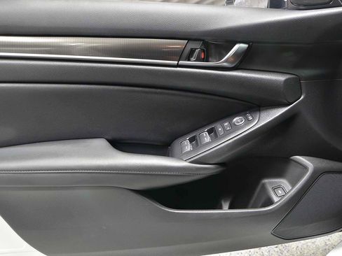 Used 2022 Honda Accord Sport Special Edition image 7