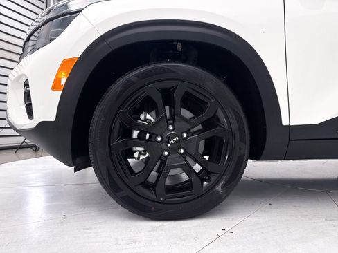 Certified 2024 Kia Seltos X-Line AWD/4WD image 15