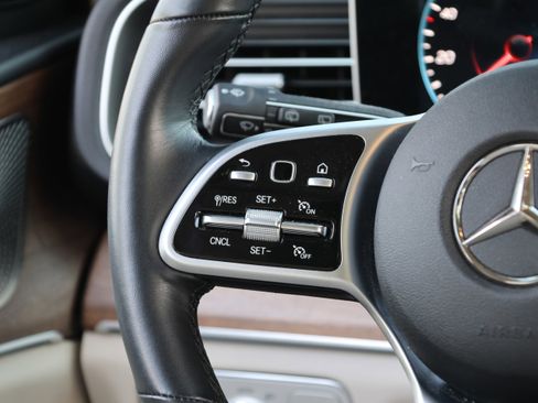 Used 2022 Mercedes-Benz GLE 350 4MATIC image 19