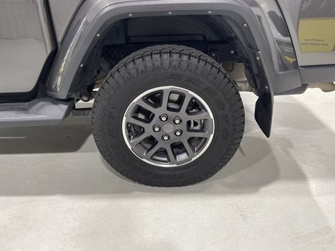 Used 2021 Jeep Gladiator Overland w/ Popular Equipment Package AWD/4WD image 10