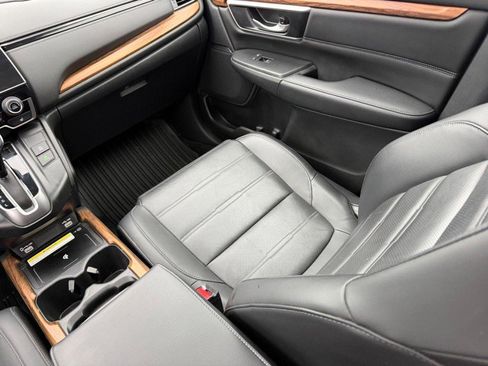 Used 2020 Honda CR-V Touring image 19
